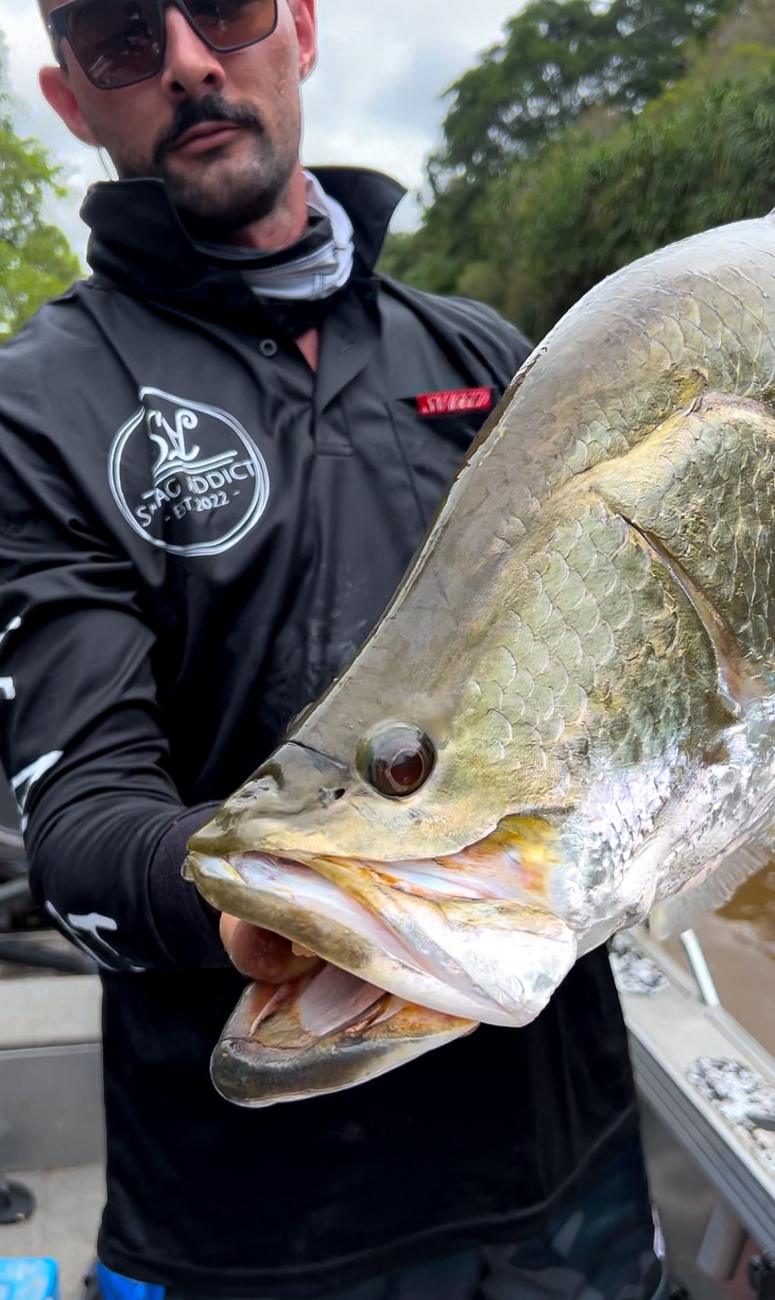 SNAG ADDICT FISHING SHIRT