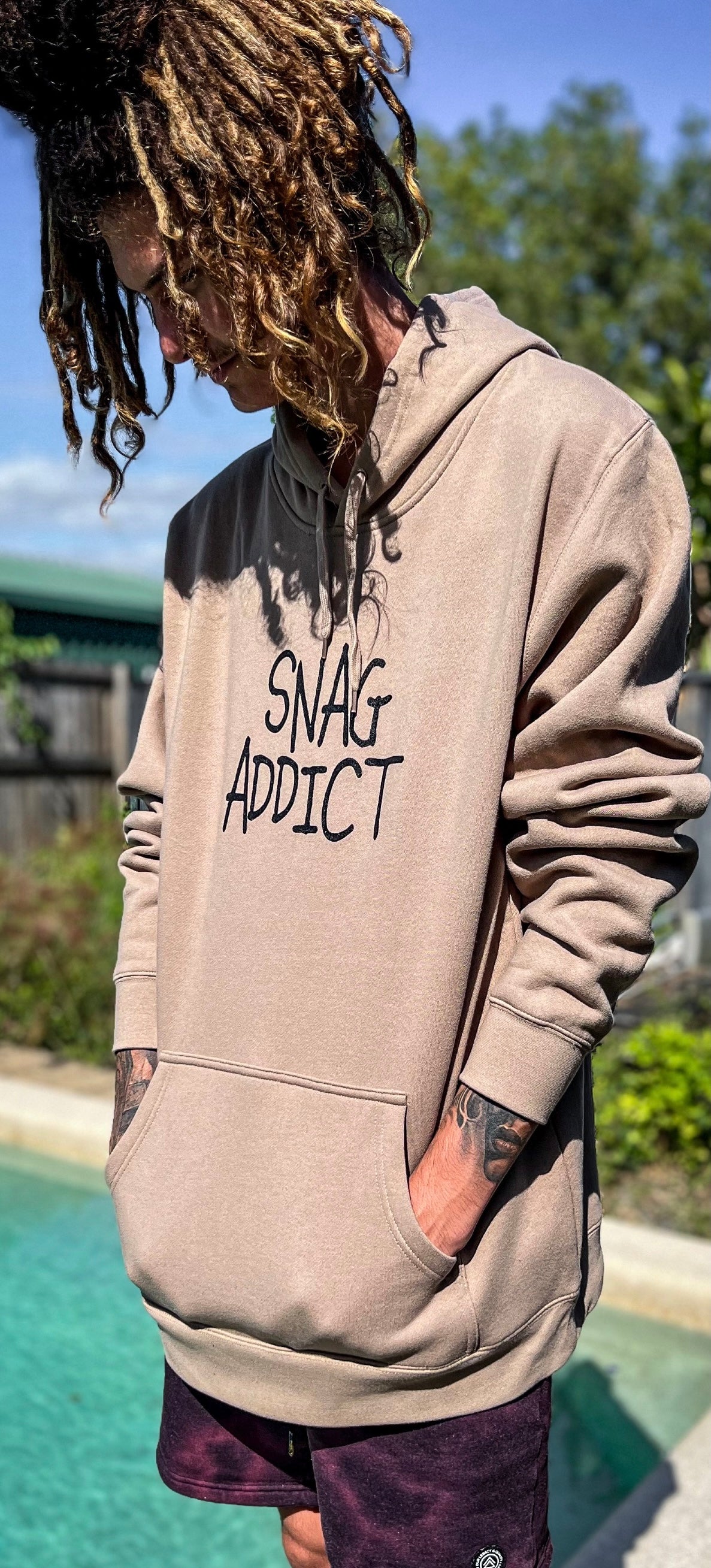 SNAG ADDICT HOODIE TAN