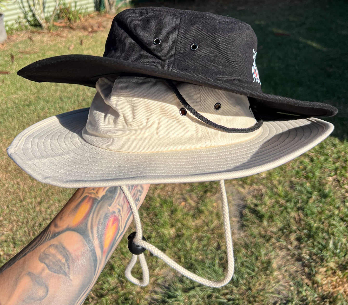 SNAG ADDICT BUCKET HATS