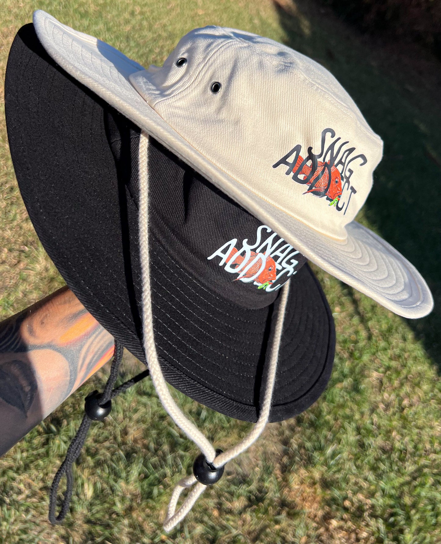 SNAG ADDICT BUCKET HATS